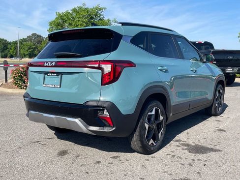 New 2026 Kia Seltos EX FWD image 8