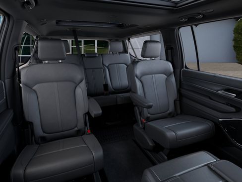 New 2025 Jeep Wagoneer L Series II w/ Convenience Group I image 41