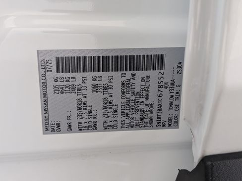 Used 2026 Nissan Rogue SV FWD image 34