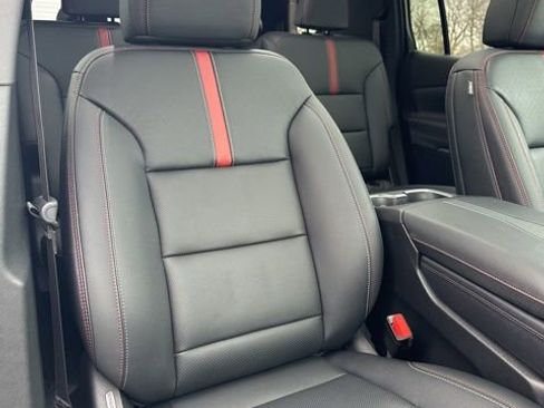 Used 2024 Chevrolet Traverse RS w/ LPO, Floor Liner Package image 43