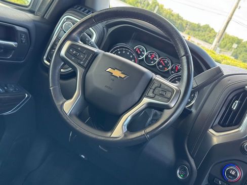 Used 2021 Chevrolet Silverado 1500 LT image 13