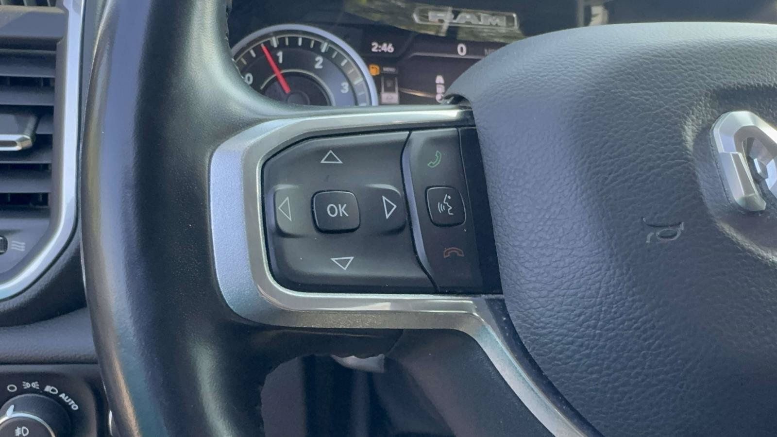 Used 2022 RAM 1500 Laramie AWD/4WD image 27