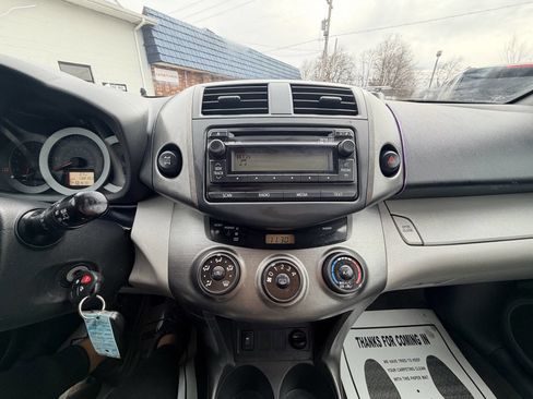 Used 2012 Toyota RAV4 Base 4x4 4dr SUV w/ Value Pkg image 47