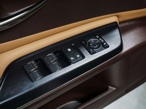 Used 2021 Lexus ES 250 w/ Premium Package image 59