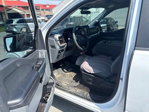 Used 2023 Ford F150 XLT AWD/4WD image 5
