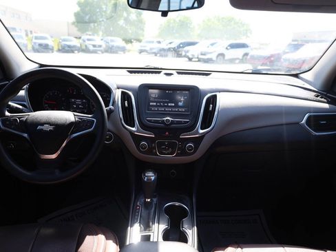 Used 2018 Chevrolet Equinox LS AWD/4WD image 14
