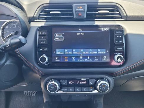 New 2025 Nissan Versa SR w/ Trunk Package image 8