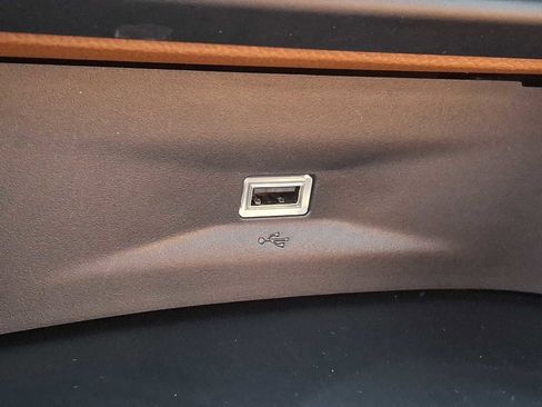 Used 2018 Alfa Romeo Giulia AWD image 22