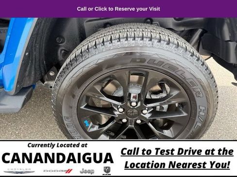 Used 2023 Jeep Wrangler Unlimited Sahara w/ Cold Weather Group AWD/4WD image 24