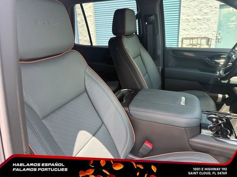 New 2026 GMC Yukon AT4 AWD/4WD image 35