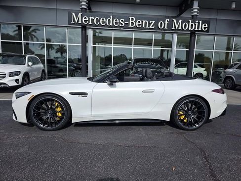 Used 2022 Mercedes-Benz SL 63 AMG 4MATIC image 1
