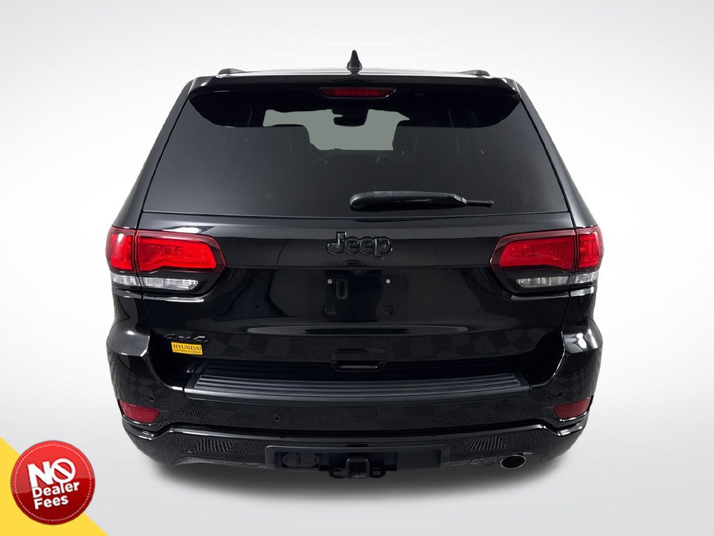 Used 2022 Jeep Grand Cherokee Laredo X AWD/4WD image 5