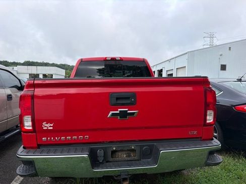 Used 2017 Chevrolet Silverado 1500 LTZ w/ Sport Package AWD/4WD image 6