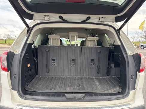 Used 2020 Subaru Ascent Limited w/ Popular Package #2A image 8