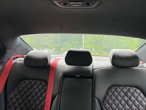 Used 2023 Genesis G70 3.3T w/ Sport Prestige Package AWD/4WD image 4