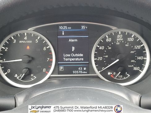 Used 2019 Nissan Sentra SV image 12