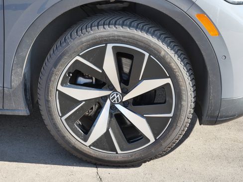 Certified 2023 Volkswagen ID.4 Pro S image 15