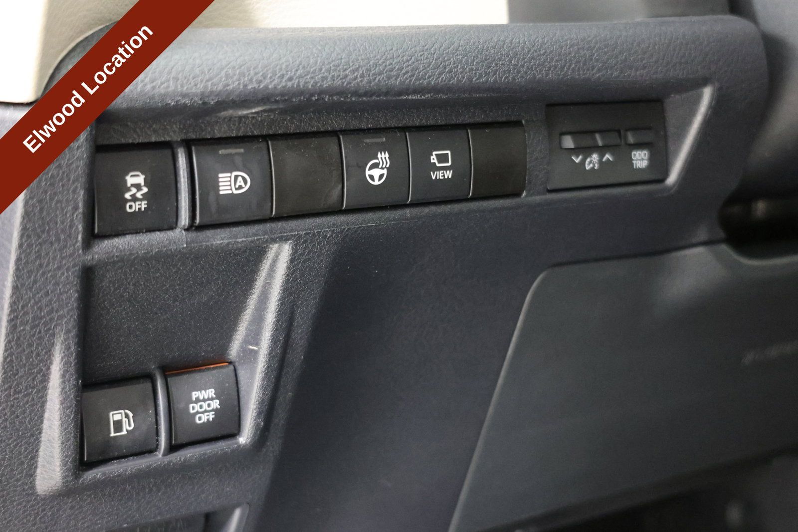 Used 2023 Toyota Sienna Platinum w/ Protection Package (TMS) AWD/4WD image 24