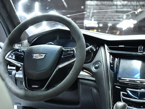 Used 2016 Cadillac CTS V w/ Luxury Package image 46