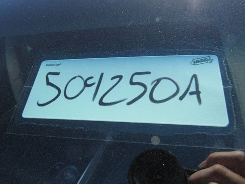 Used 2024 Genesis GV70 2.5T w/ Advanced Package image 33