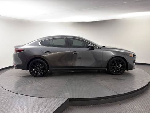 Used 2024 MAZDA MAZDA3 s FWD image 8