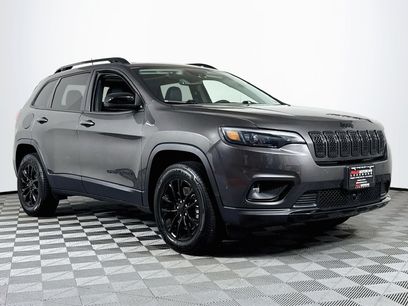 Used 2023 Jeep Cherokee Altitude Lux w/ Lux Elite Package