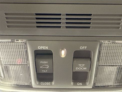 Used 2022 Honda CR-V EX image 22