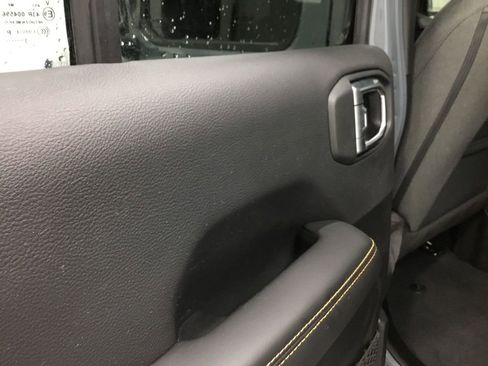 Used 2024 Jeep Wrangler Sahara w/ Technology Group image 13