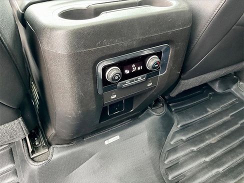 Used 2021 Chevrolet Tahoe Z71 w/ Max Trailering Package image 28