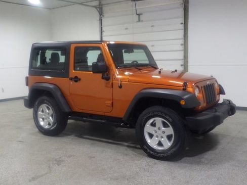 Used 2011 Jeep Wrangler Sport AWD/4WD image 5