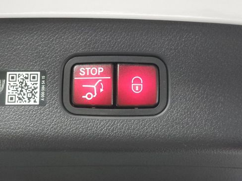 Used 2024 Mercedes-Benz GLC 43 AMG 4MATIC image 34