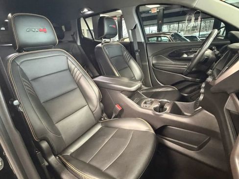 Used 2022 GMC Terrain AT4 AWD/4WD image 12