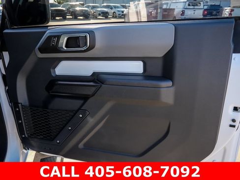 Used 2024 Ford Bronco Black Diamond AWD/4WD image 32