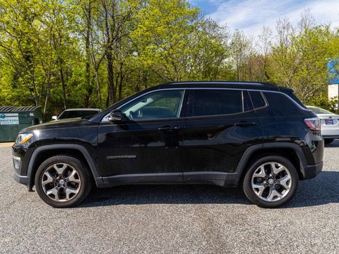 Used 2018 Jeep Compass Limited w/ Navigation Group image 3