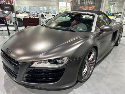 Used 2011 Audi R8 V10 AWD/4WD image 7