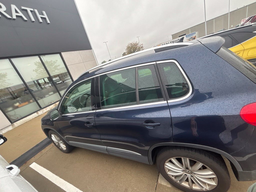 Used 2014 Volkswagen Tiguan SE AWD/4WD image 7