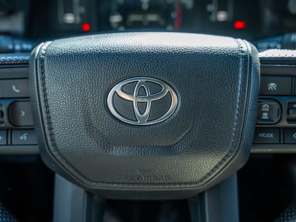 Used 2026 Toyota Tacoma SR5 AWD/4WD image 29