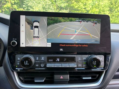 Used 2026 Toyota Grand Highlander AWD Hybrid image 19