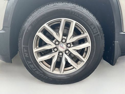 Used 2019 GMC Acadia SLE w/ LPO, Floor Liner Package AWD/4WD image 23