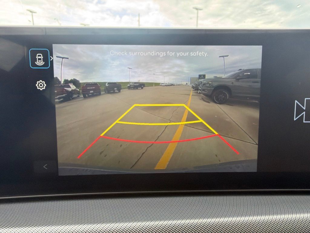 Used 2025 Hyundai Sonata SEL FWD image 9