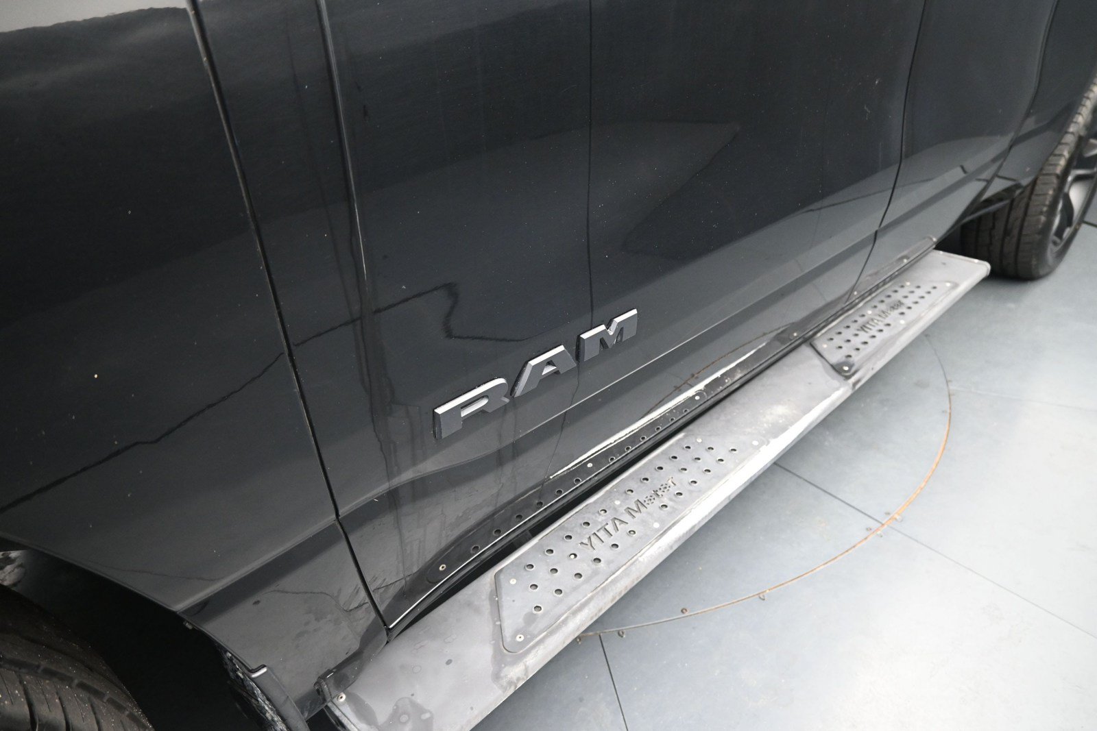 Used 2023 RAM 1500 Big Horn RWD image 14