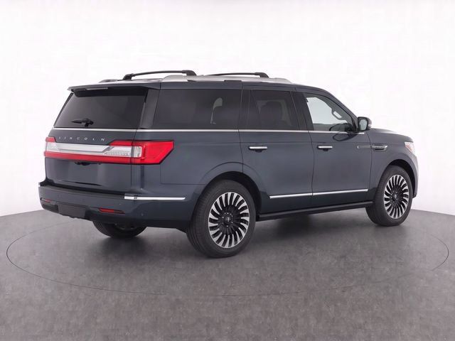 Used 2021 Lincoln Navigator L Black Label w/ Cargo Convenience Package AWD/4WD image 3