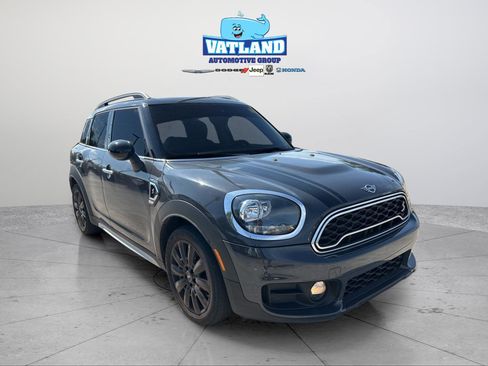 Used 2019 MINI Cooper Countryman S w/ Storage Package FWD image 7