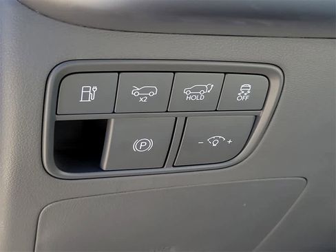 New 2026 Hyundai Ioniq 9 SEL image 23