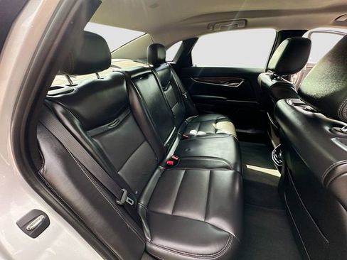 Used 2017 Cadillac XTS Premium Luxury FWD image 29