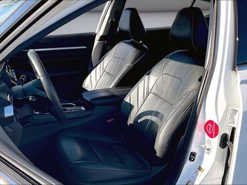 Certified 2023 Nissan Altima 2.5 SR w/ SR Premium Package image 20