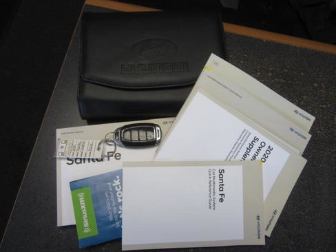 Used 2020 Hyundai Santa Fe SEL w/ Convenience + Premium Package image 38