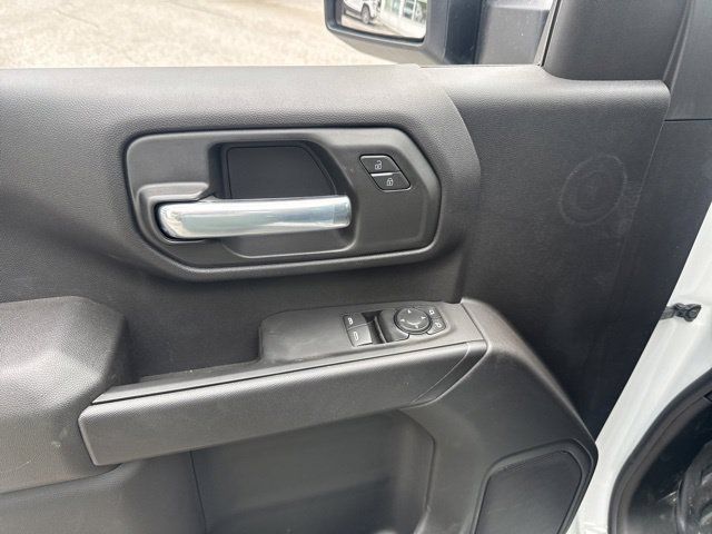 Used 2026 GMC Sierra 3500 Pro w/ Convenience Package AWD/4WD image 15