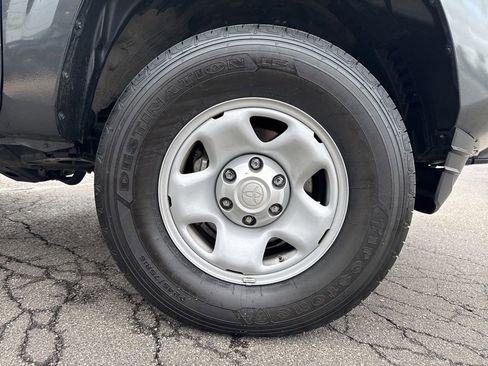 Certified 2023 Toyota Tacoma SR image 18