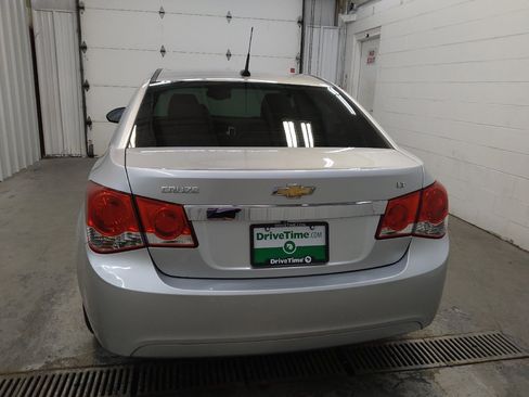 Used 2014 Chevrolet Cruze LT FWD image 6